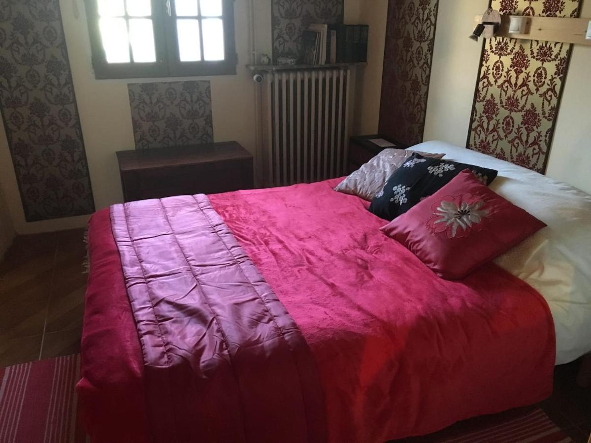 Boutonne Rouge Gite Bouin  Buitenkant foto